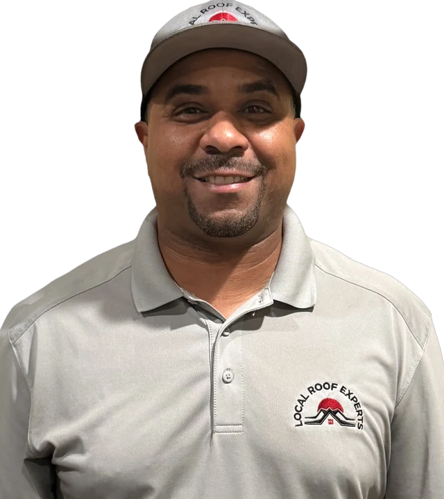 A member of the Local Roof Experts team